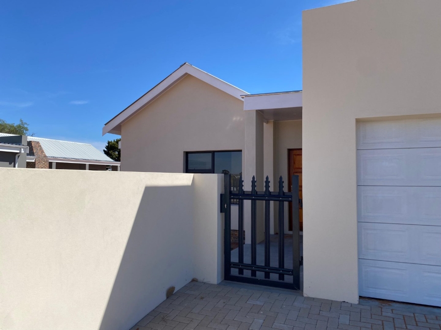 3 Bedroom Property for Sale in Vredendal Western Cape